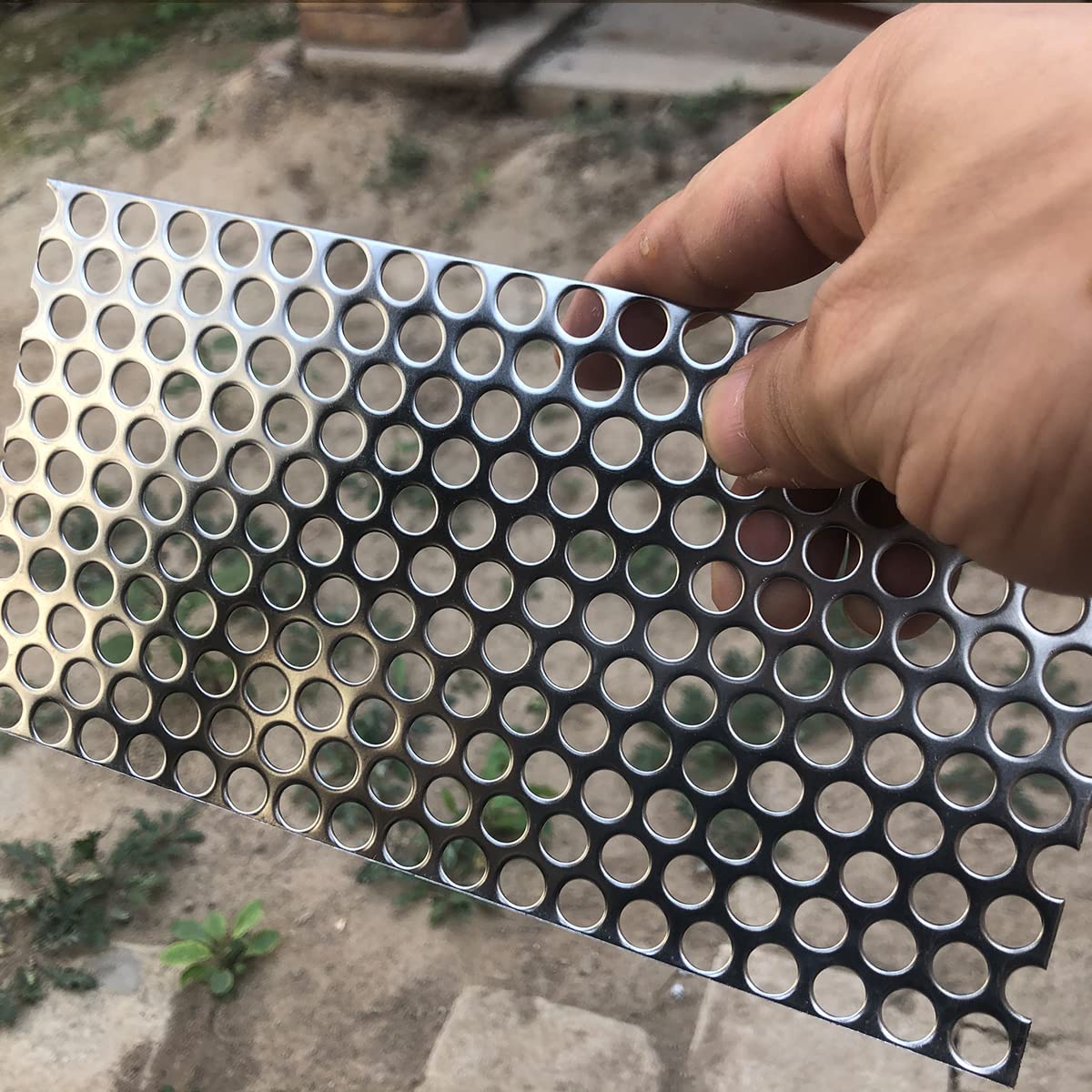 When it comes to choosing the right perforated metal mesh for your project, it’s important to consider the quality, durability, and performance of the material.