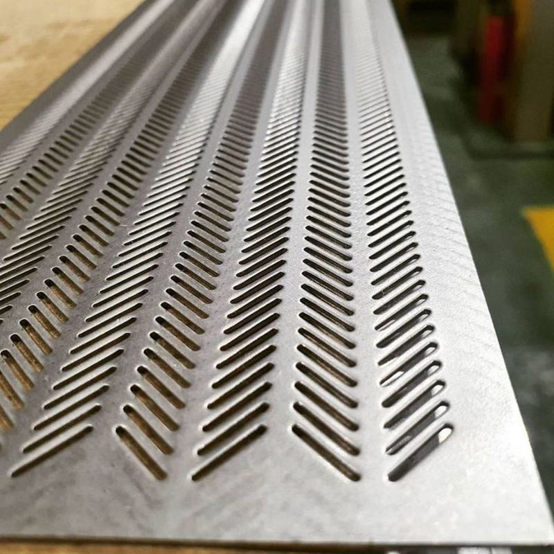 When choosing the right punched metal mesh for your project, it’s important to consider the quality, durability, and functionality of the material.